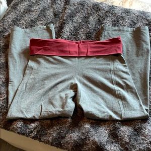 VS yoga pants